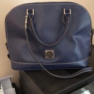 Dooney and bourke bag